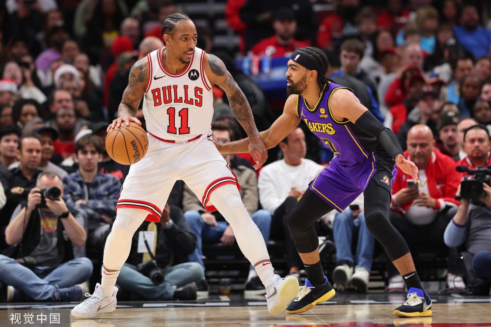 的崭露头角 的崭露头角